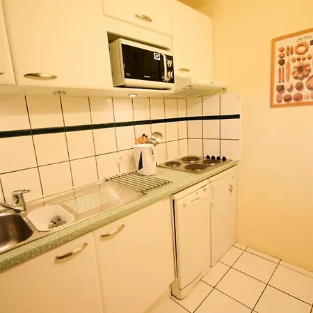 Résidence Le France - 2 Pièces 5 Pers - Le France - 945fr - Plagne Centre Mae-9373 La Plagne-Tarentaise